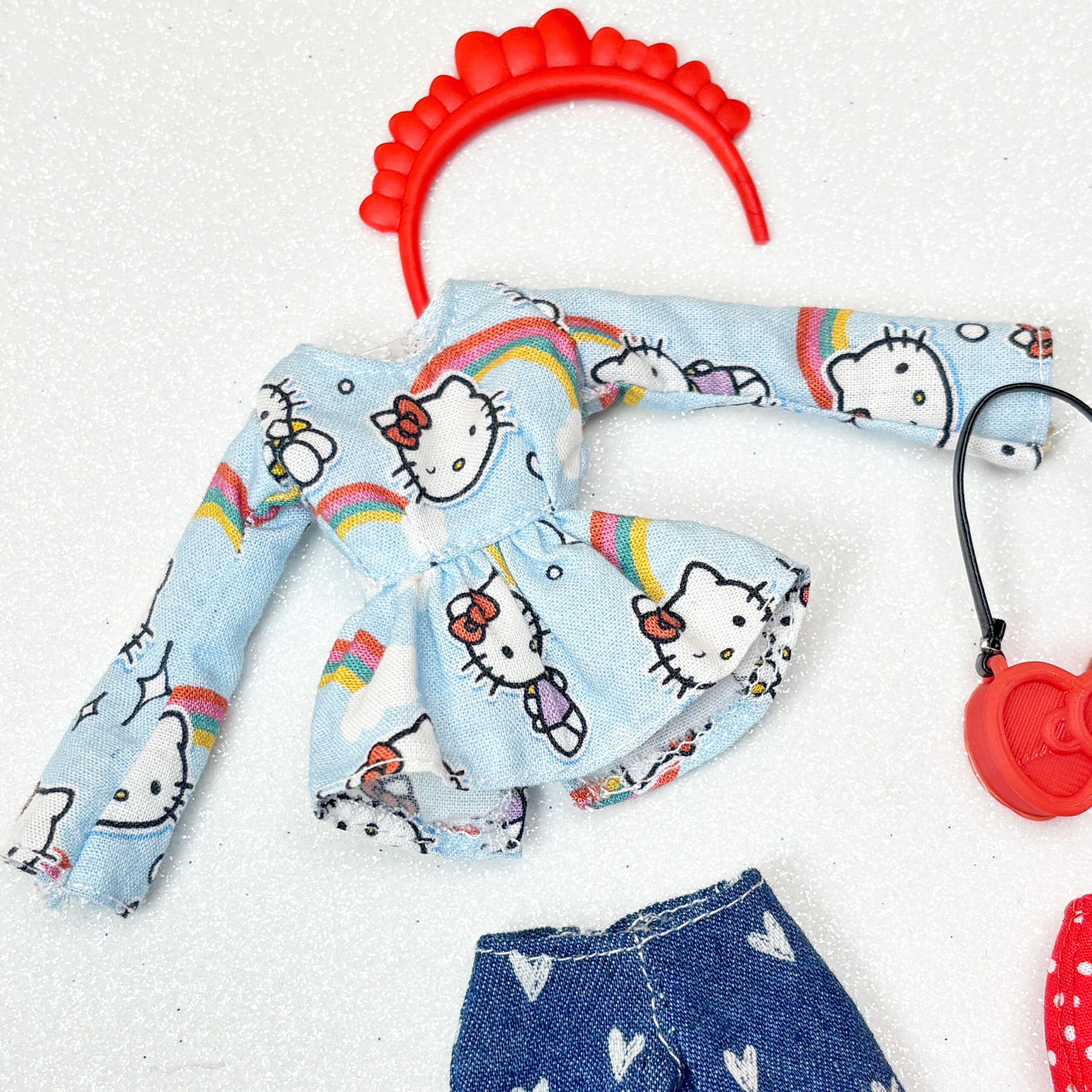 ❤️ Cherry Red Style – Mini Fashion Pack - Image 5