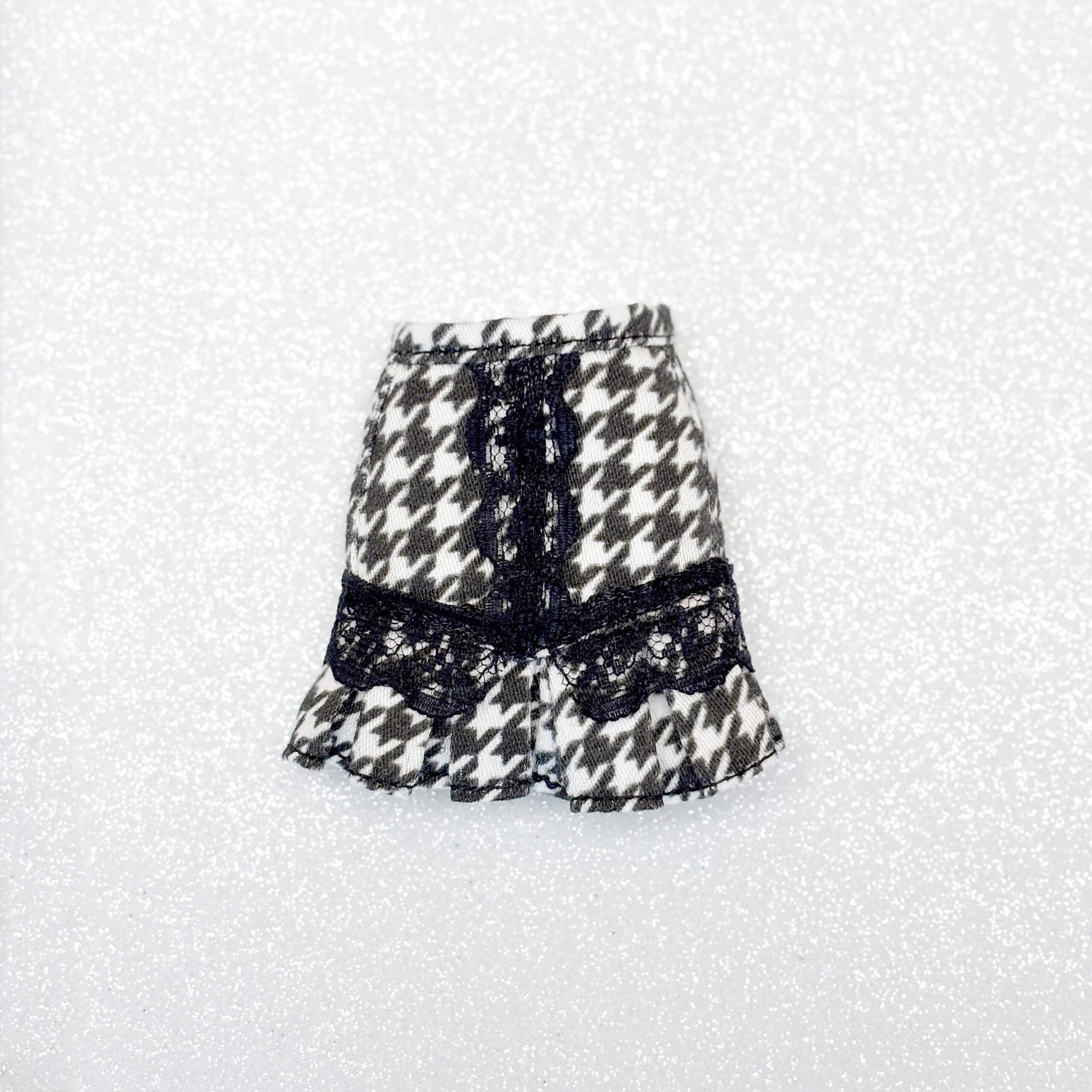 Mini Fashion Pack – Monochrome Houndstooth Elegance - Image 3
